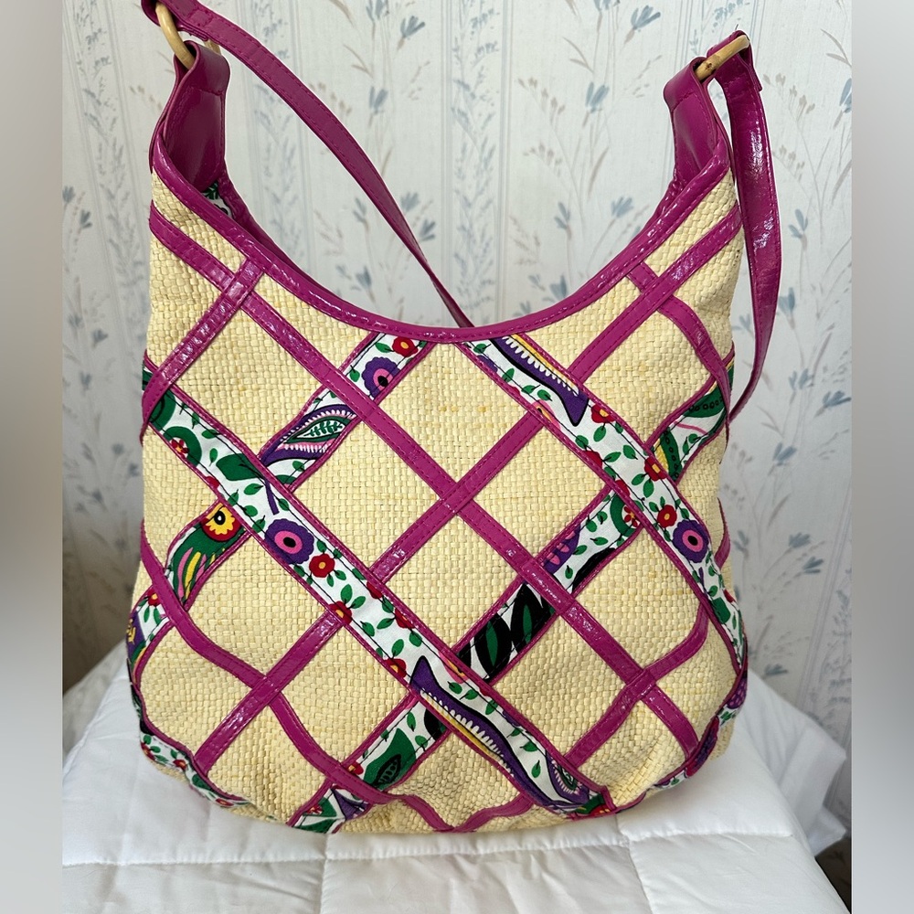 Vera Bradley Pink and Cream Shoulder Bag & Wristlet Set - Picture 3 of 16